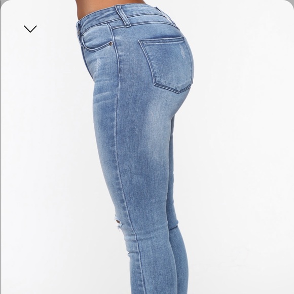 Fashion Nova Jeans - medium blue, size 3. - Picture 3 of 3